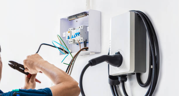 Best Circuit Breaker Repair  in Shady Hollow, TX